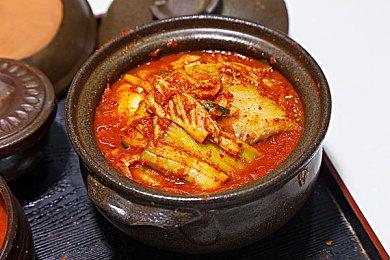 冲进Steam热销TOP10！二次元吃鸡MOBA《永恒轮回》S4泳装赛季清凉开启